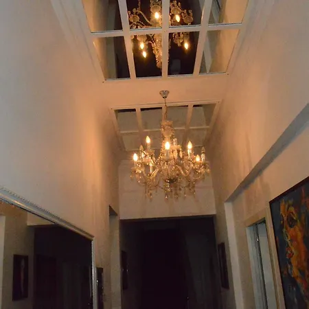 Diamond * Tirana